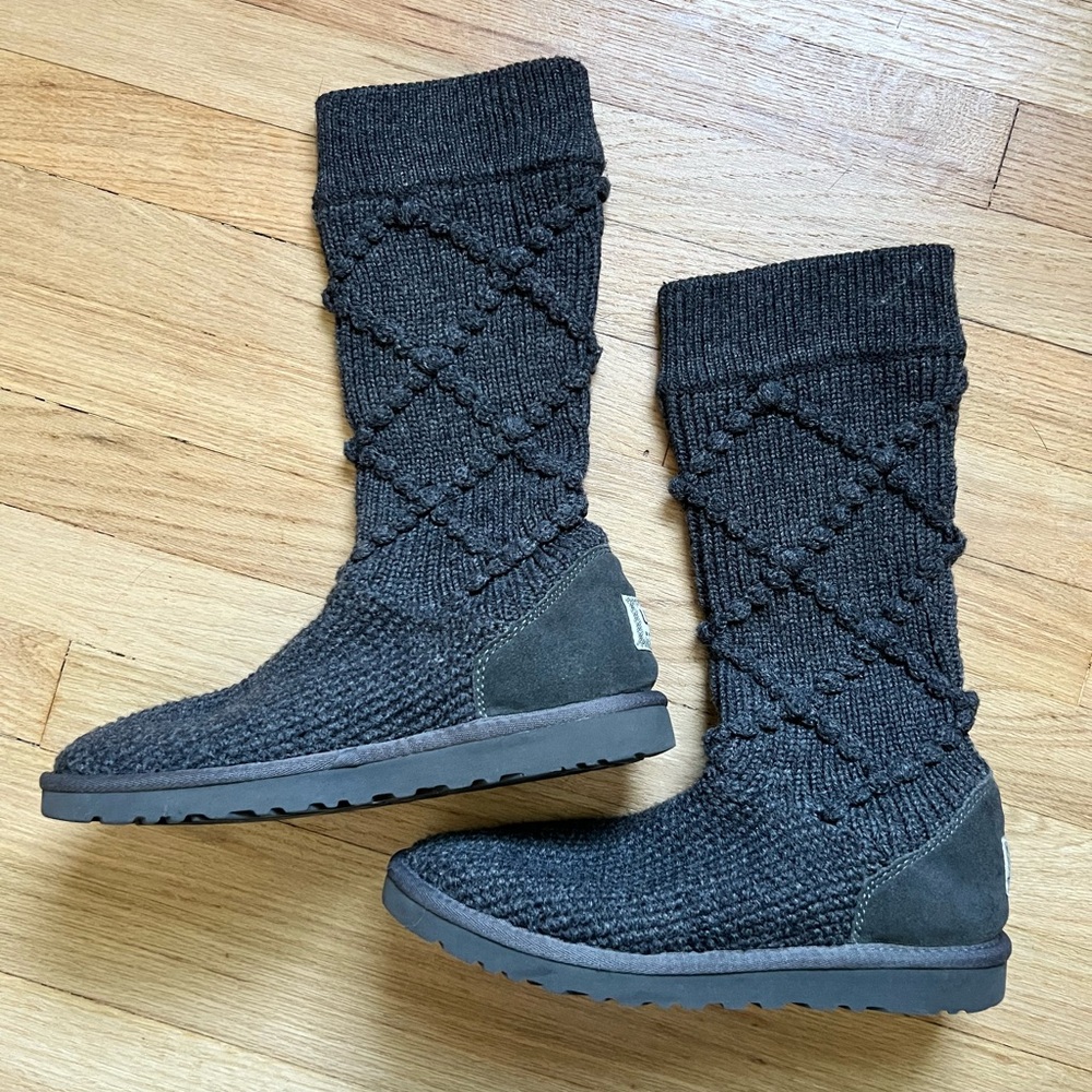 Ugg classic argyle knit Cardy merino boots
